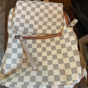 Checkered Beige and White Women Bag